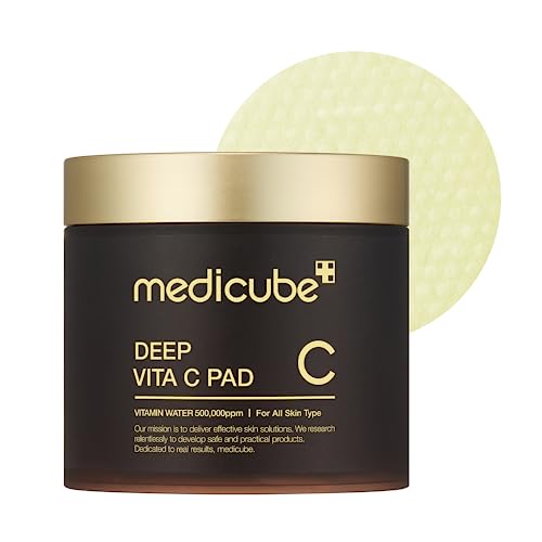 Medicube Deep Vita C Pad || Wiping care for Dark Spots & Pigmentation concerned areas | Infused with 7-day dark spot ampoule | 500,000PPM of vitamin water & 3 types of vitamin | Korean skincare (70 sheets)